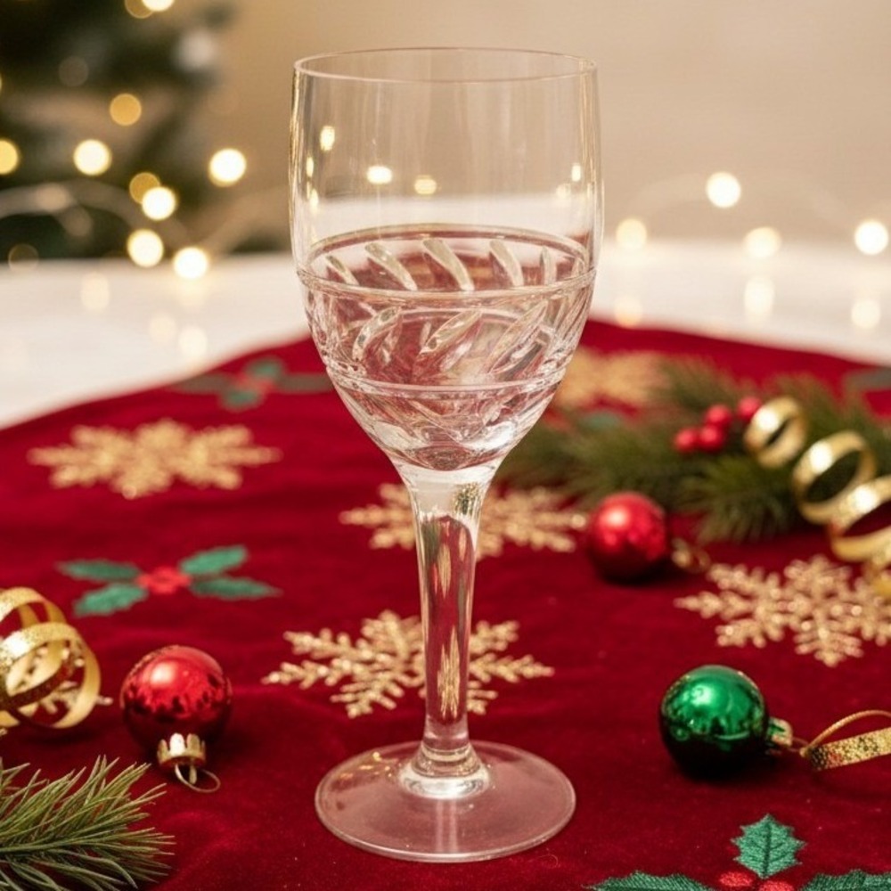 Miller Rogaska Garland Design Wine Glass, Vintage Clear Stemware, Glassware